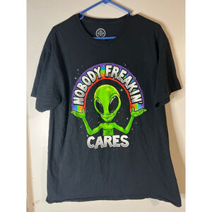 Men's DOM Alien Graphic T-Shirt Size L Black
